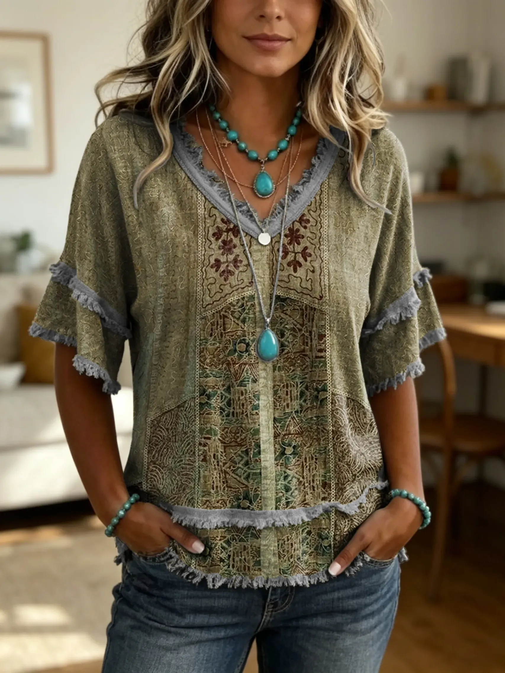 Women's Vintage Ethnic Print V-neck Frayed-edge Short-sleeve Top