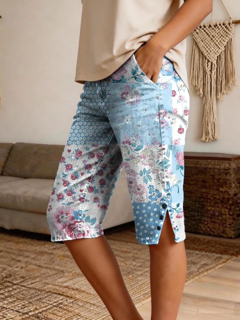 Women's Retro Patchwork Floral Art Print Casual Denim Shorts