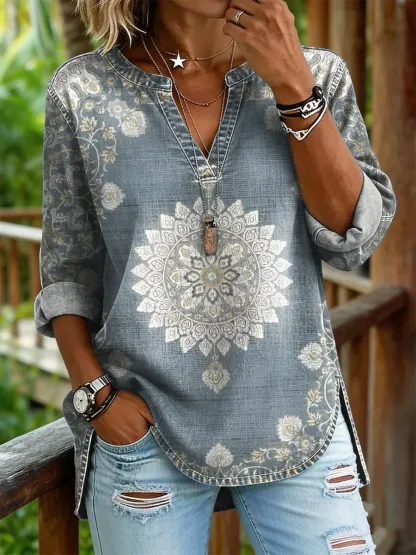 Ethnicity Light Blue Totem Women's Print Casual V-neck Washed Cotton Denim Top