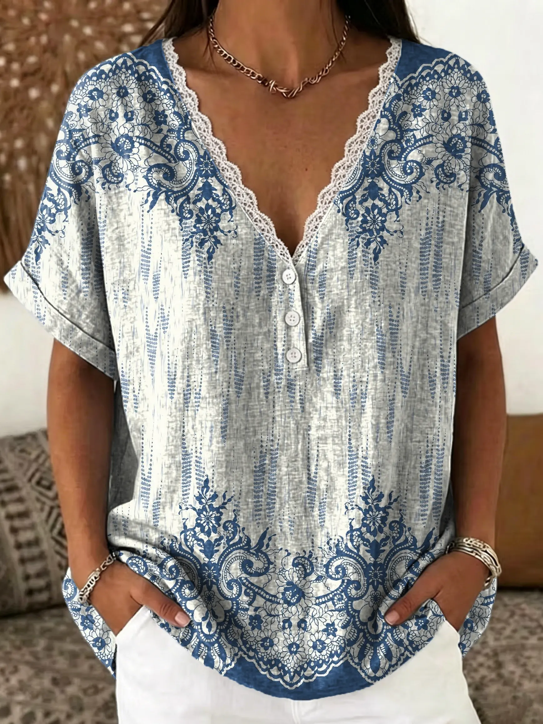 Women's Floral-Print Artistic Lace-Trimmed Casual V-Neck Short-Sleeve Top