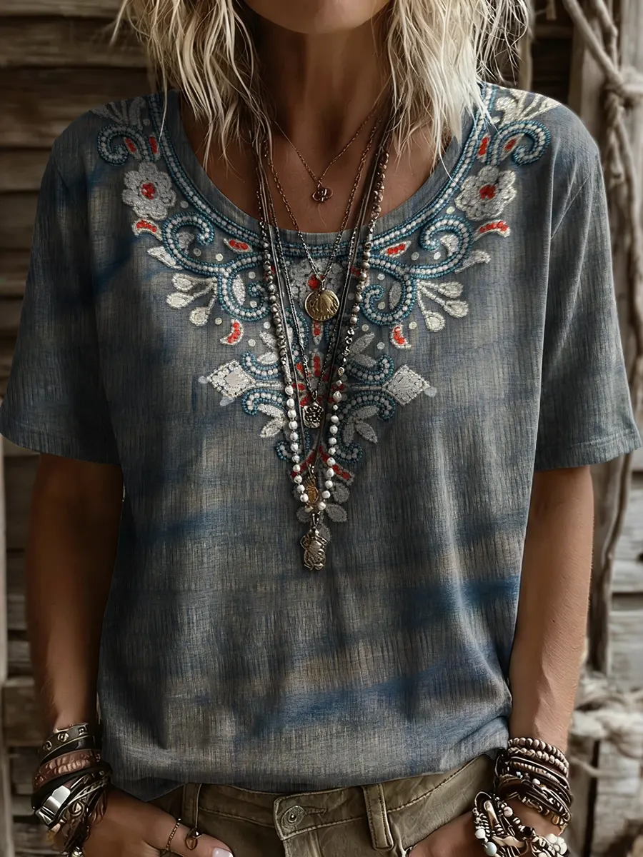 Women's Retro Ethnic Floral Print Round-neck Short-sleeve T-shirt