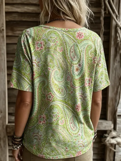 Women's Vintage Paisley Print Short Sleeve Casual T-Shirt