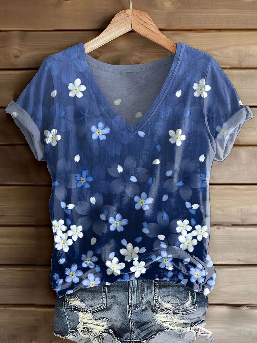 Women's Vintage Floral Art Print V-neck Casual T-Shirt