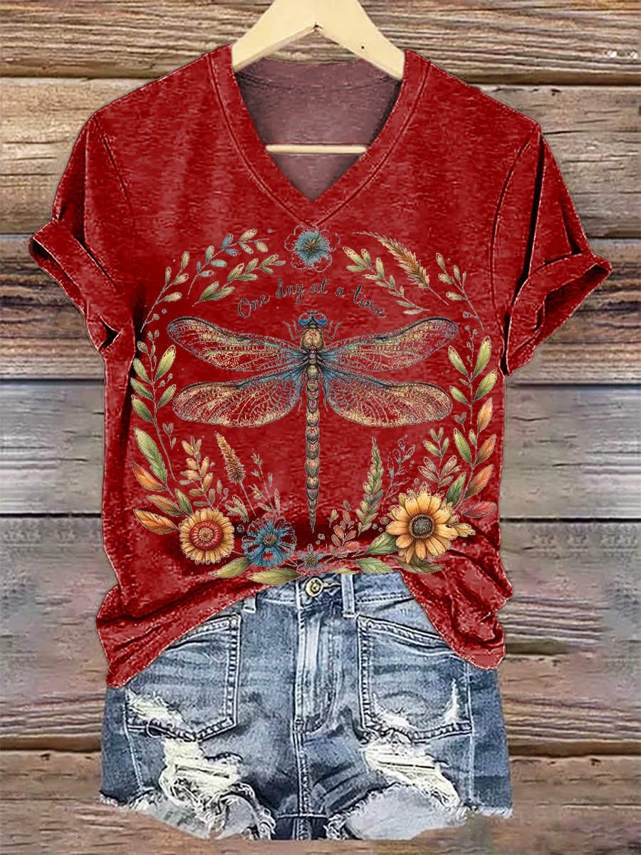 Women's Dragonfly V-Neck Casual T-Shirt