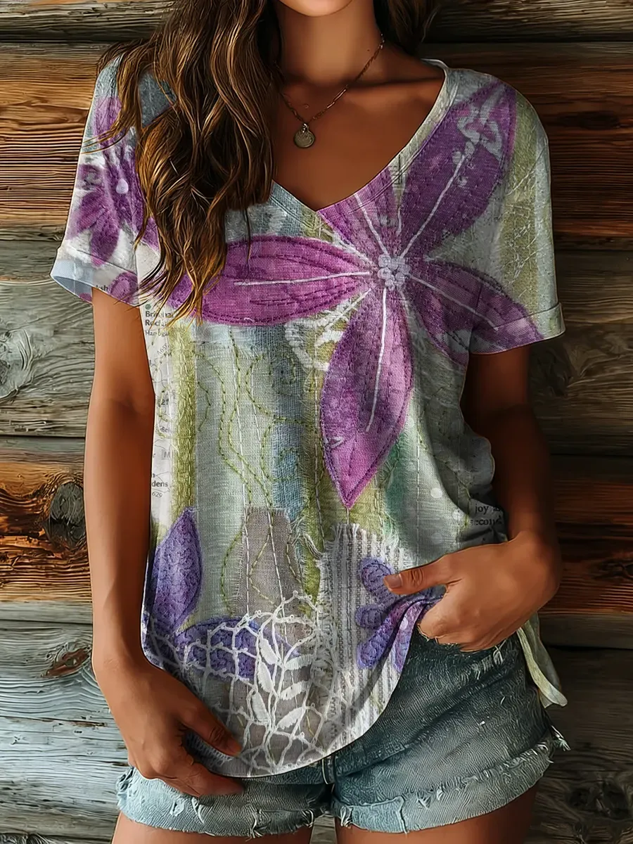 Ethnicity Flowers Patchwork Women's V-neck Print Casual T-shirt