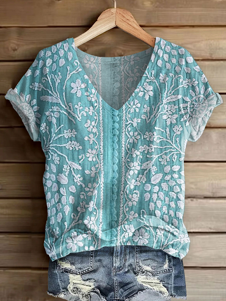 Women's Vintage Ethnic Floral Art Print V-neck Casual T-Shirt