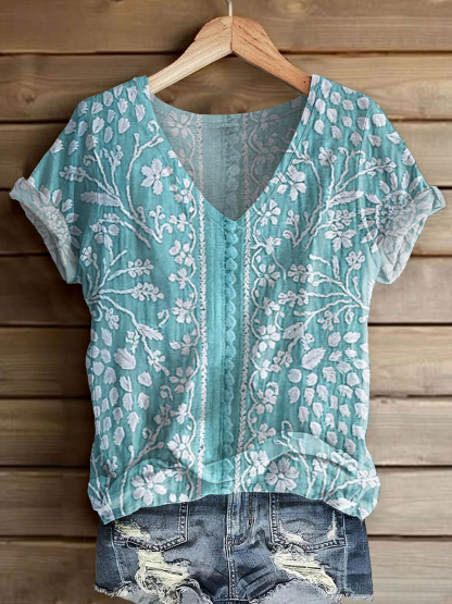 Women's Vintage Ethnic Floral Art Print V-neck Casual T-Shirt