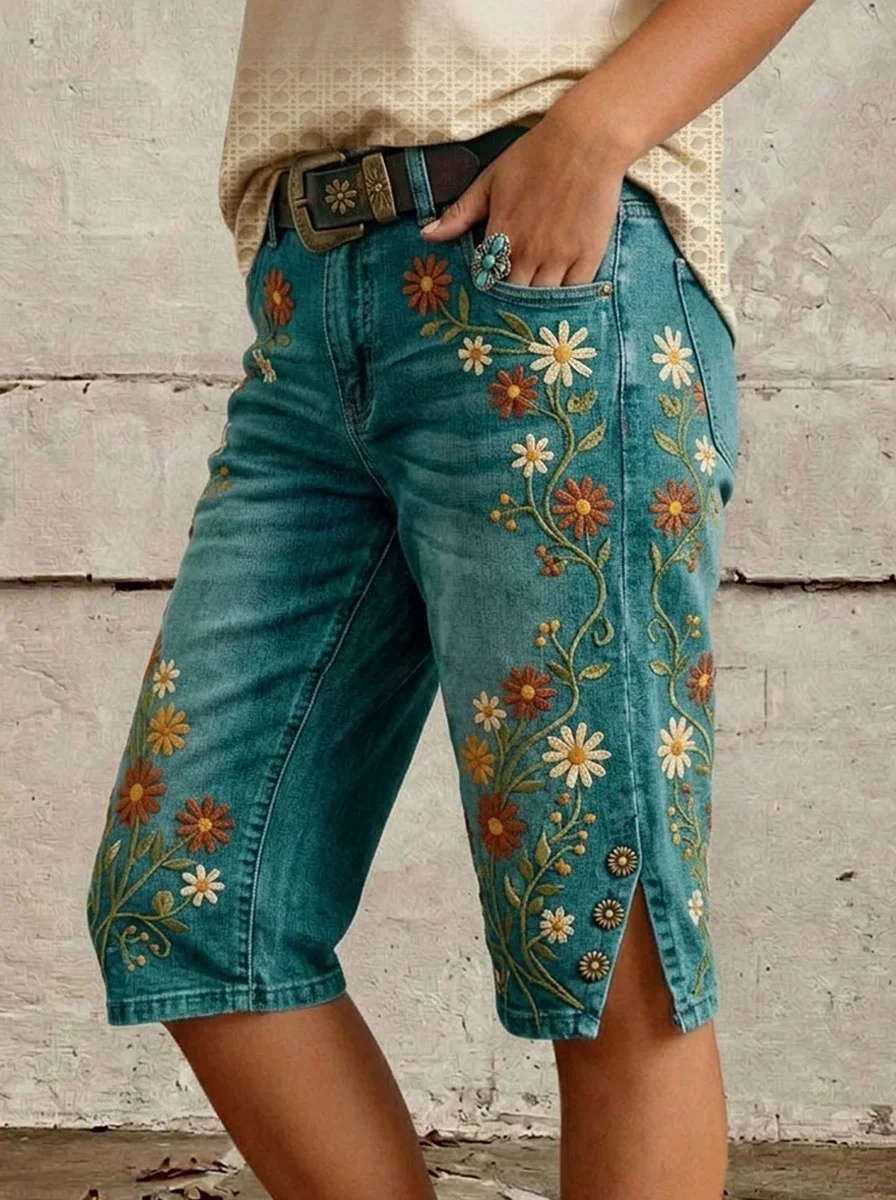 Women's Daisy Floral Print Mid-Length Split Hem Denim Bermuda Shorts