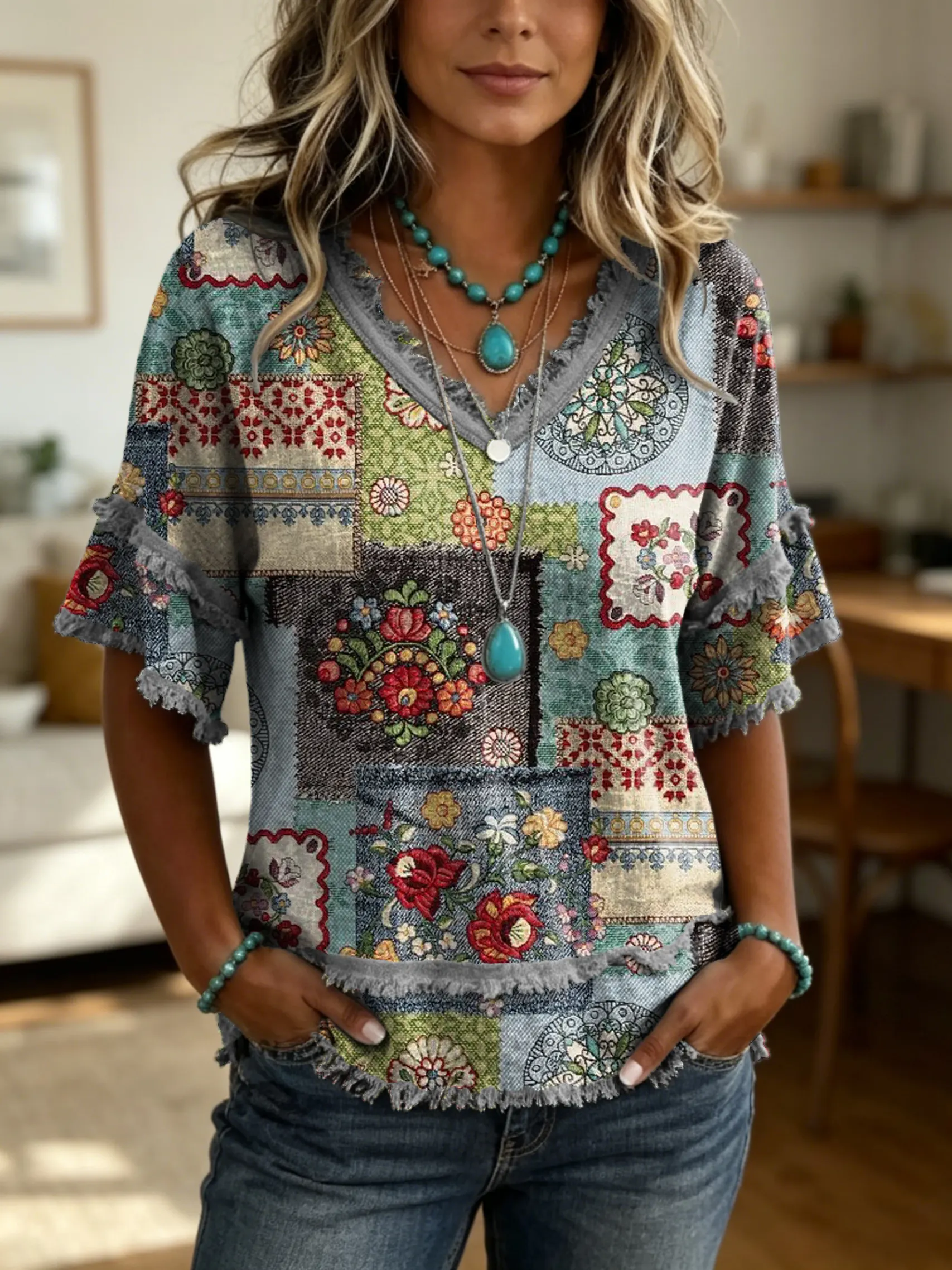 Women's Vintage Ethnic Floral Print V-neck Frayed-edge Short-sleeve Top