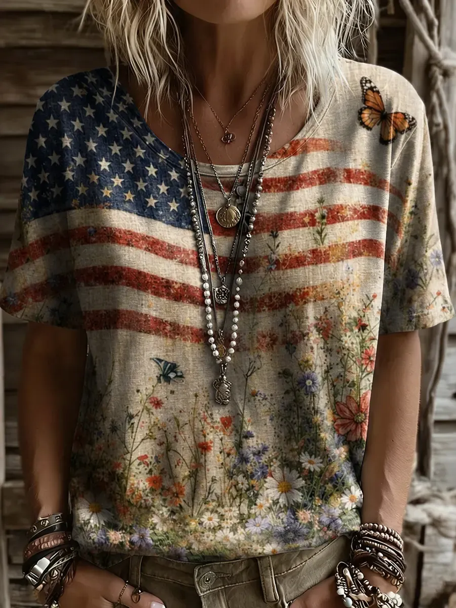 Women's American Flag Butterfly Floral Distressed Print Crew Neck Short Sleeve T-Shirt