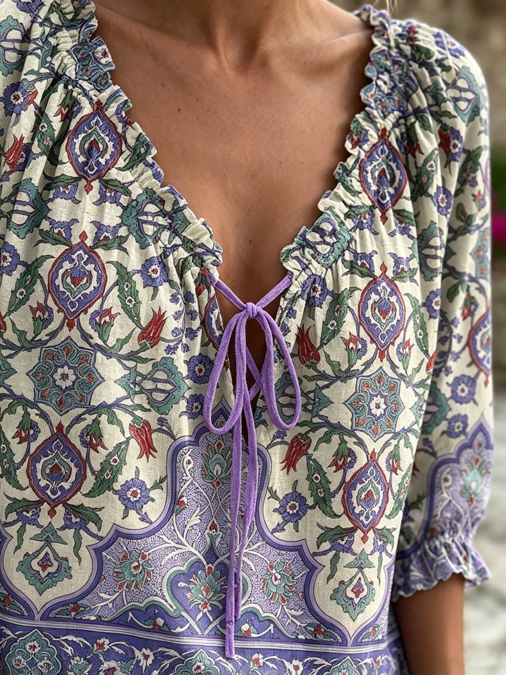 Women's Retro Ethnic Floral Art Print Casual Long-sleeved V-neck Ruffled Cotton Shirt