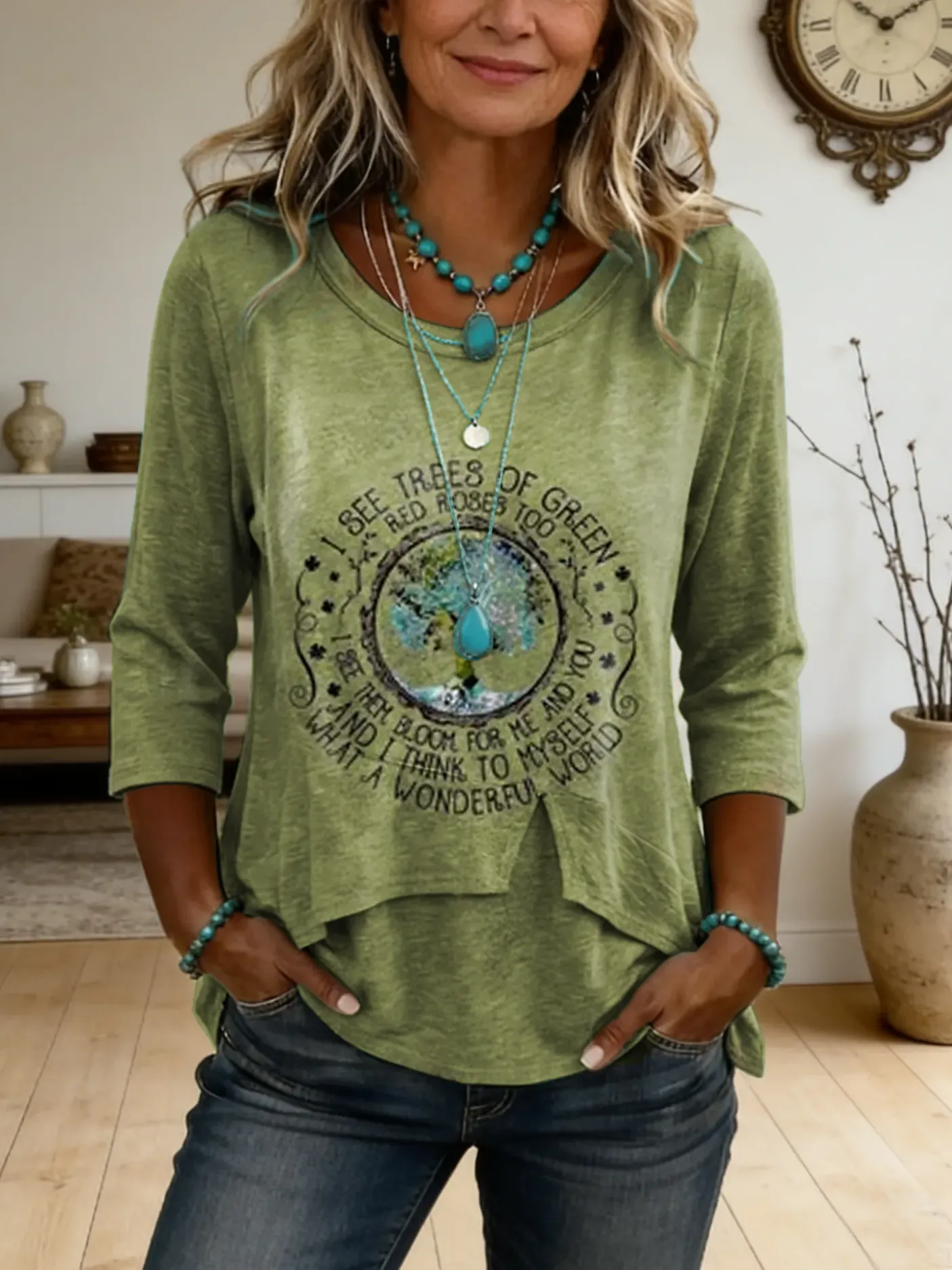 Women's Hippie-Style Floral Art Print Casual T-Shirt