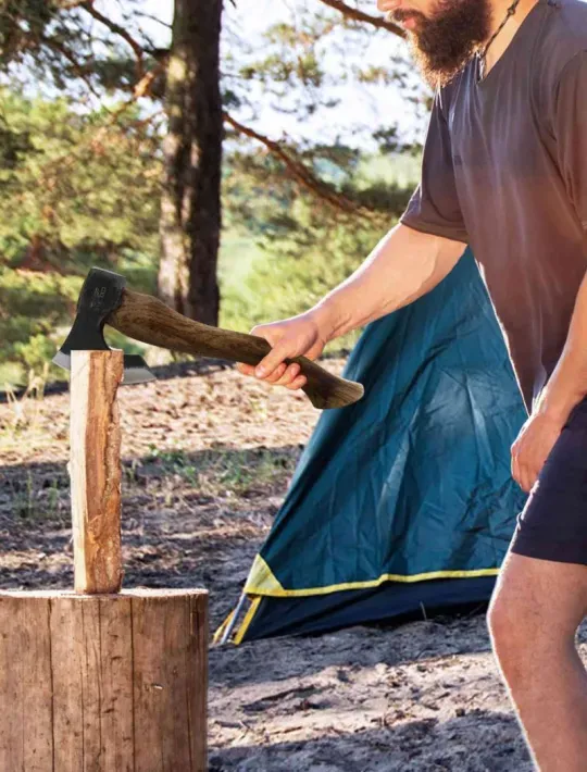 🪓Kovaná oceľová sekera s koženým puzdrom - Sekera na prežitie na štiepanie a rezanie dreva