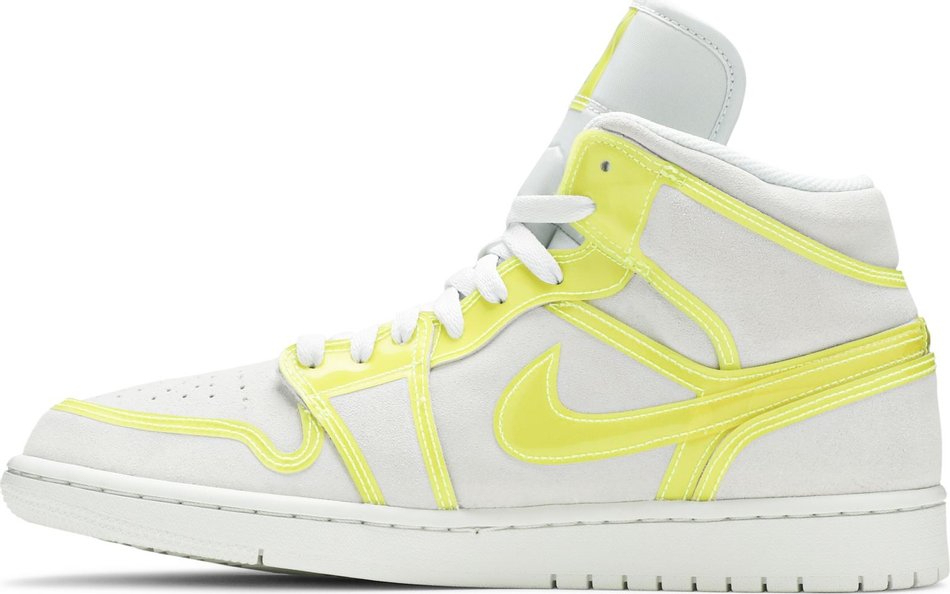 Wmns 1 Mid LX Yellow DA5552-107