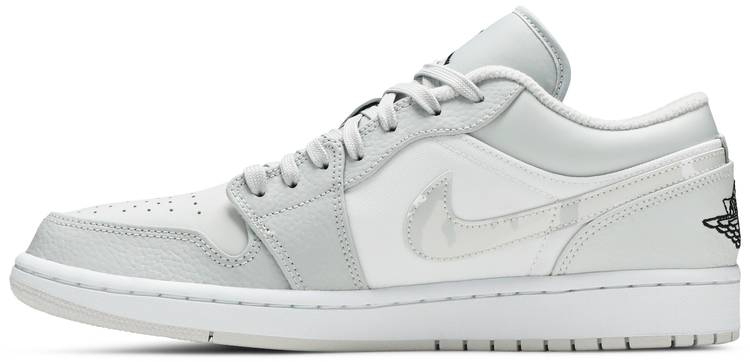 Low 'White Camo' DC9036-100