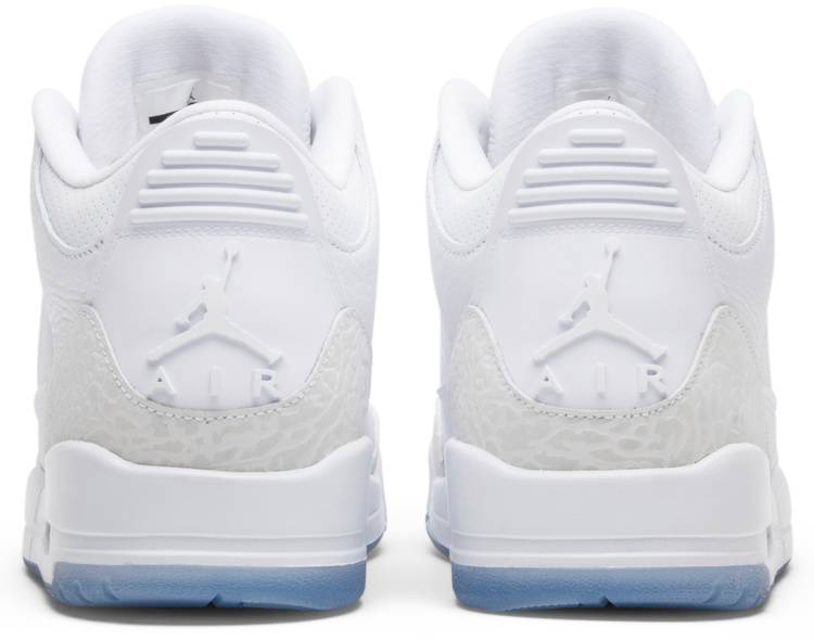 Retro 'Triple White' 136064-111