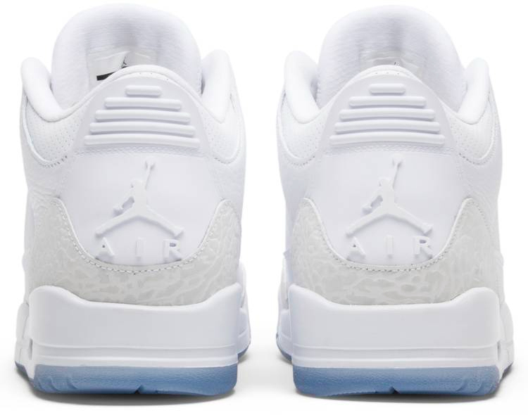 Retro 'Triple White' 136064-111