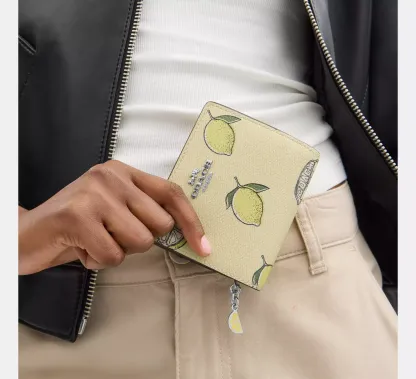 Snap Wallet With Lemon Print