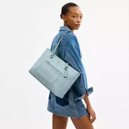 Station Tote Bag In Signature Canvas