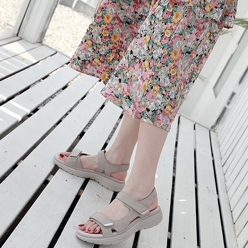 [🎁Dziś połowa ceny - nie przegap] Ergonomicznie zaprojektowane sandały ortopedyczne - bezbolesne chodzenie 👞 sprawiają, że chodzenie jest bardziej komfortowe