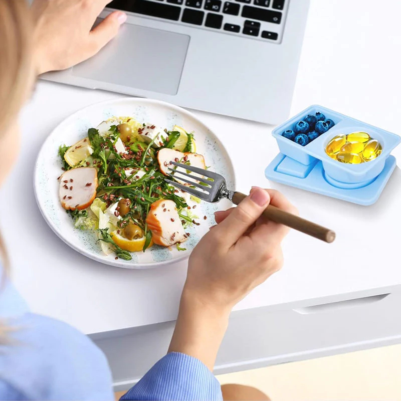 Reusable food grade silicone lunch box