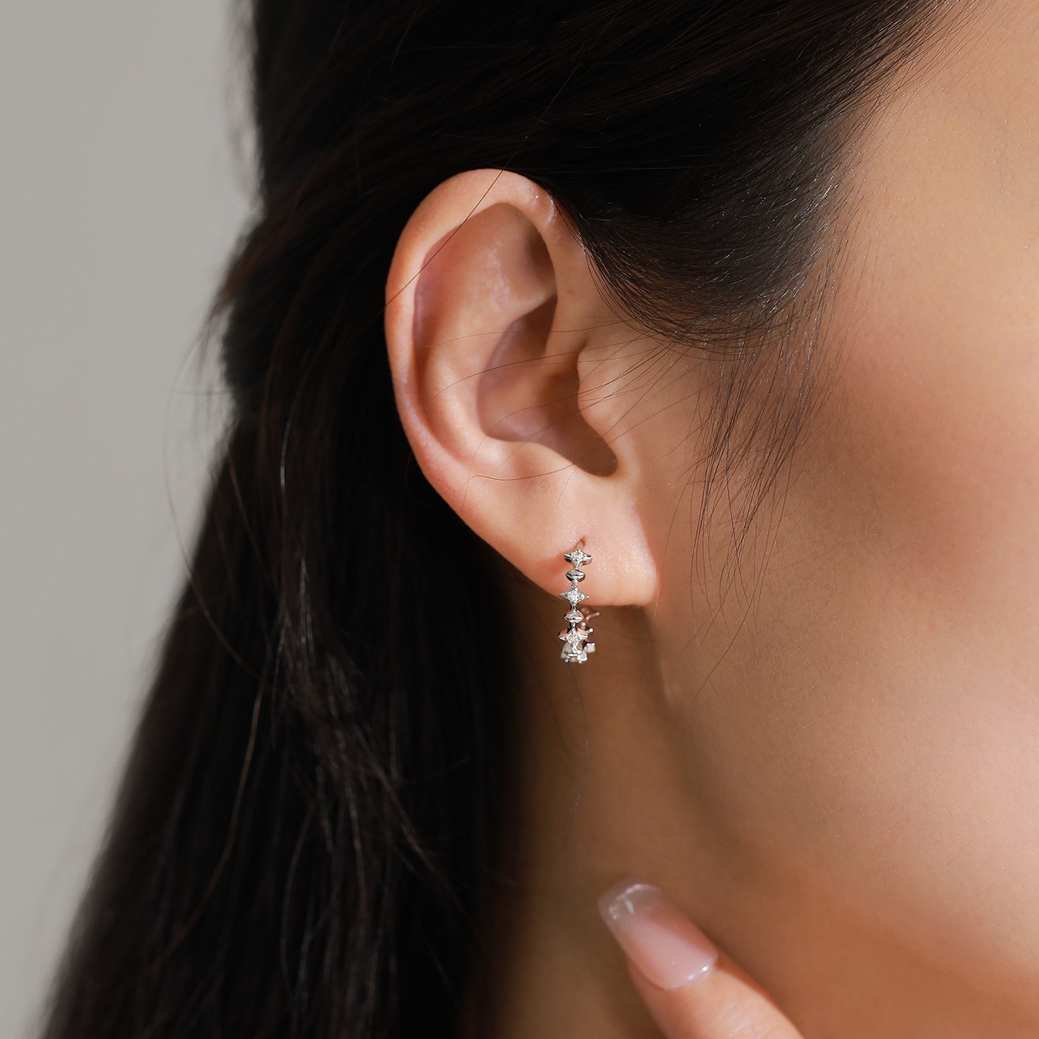 Sterling Silver Minimalist Tetraptera Star Earrings