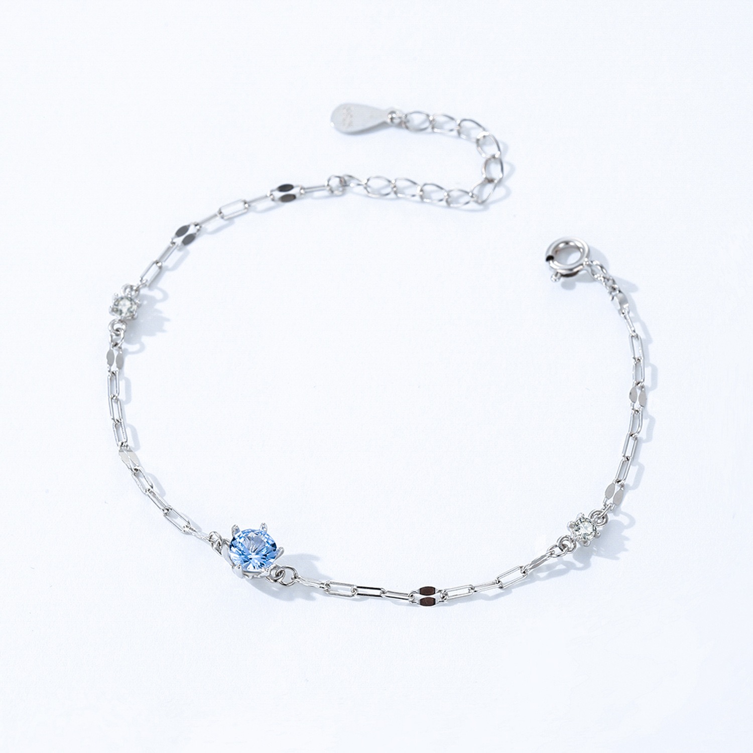 Square chain blue diamond bracelet