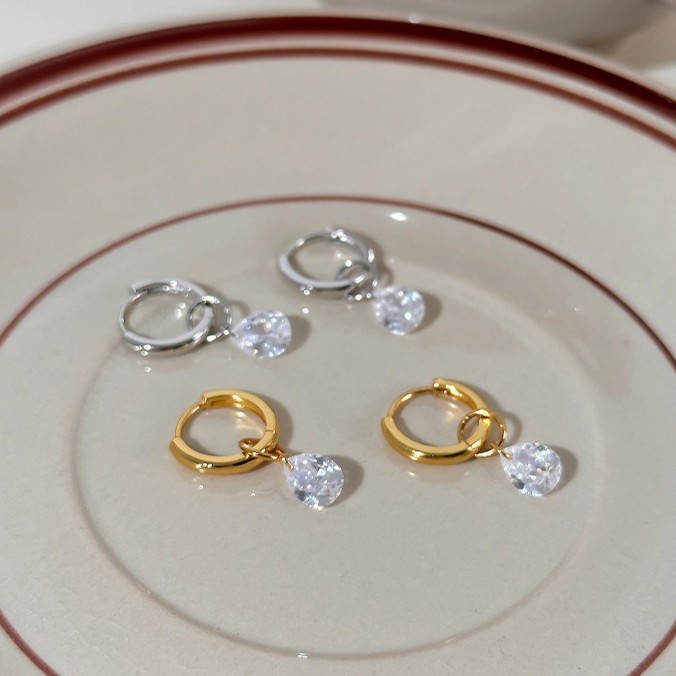 Sterling Silver Teardrop CZ Earrings