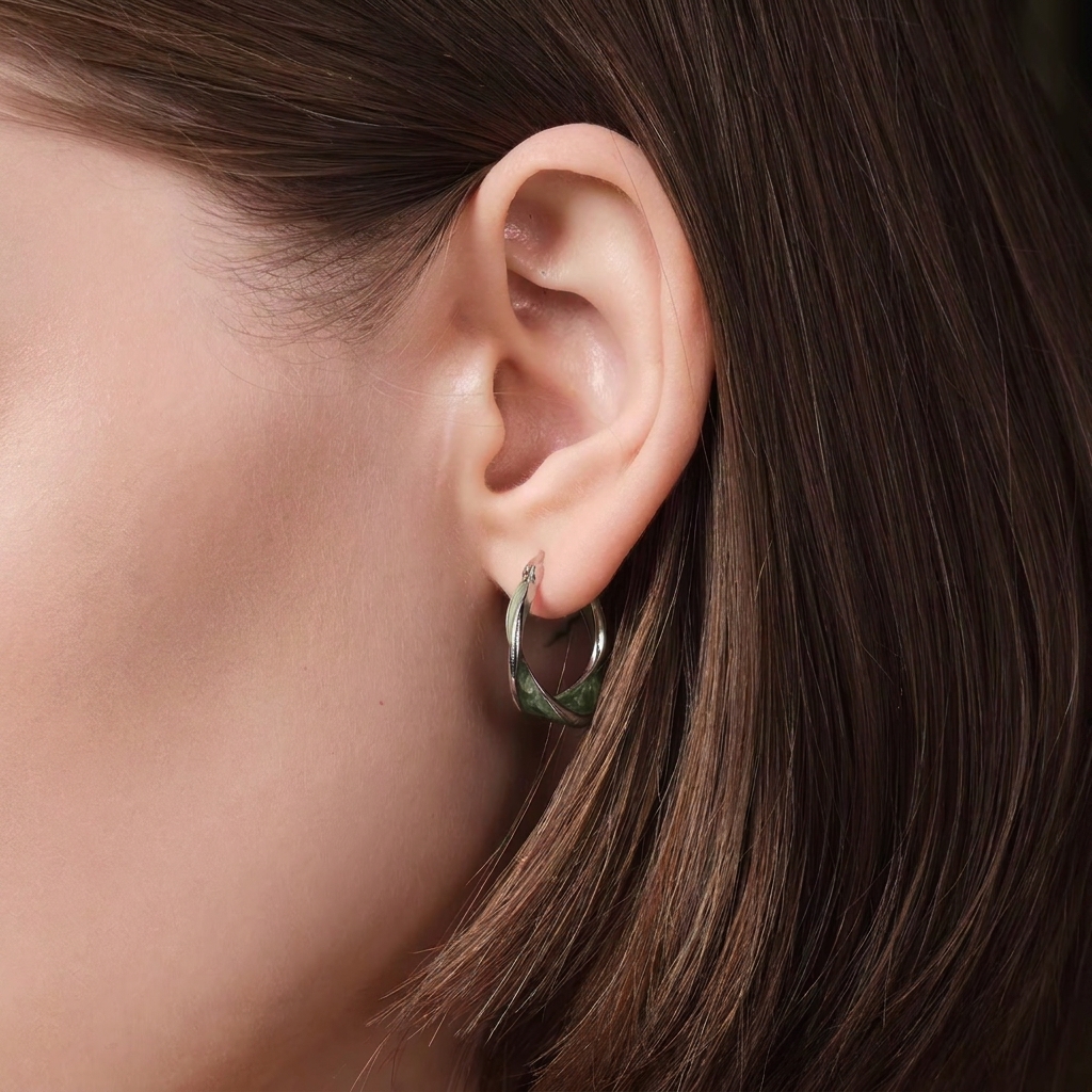 Mobius Hoops