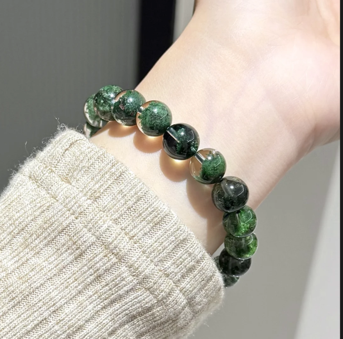 Brazilian green phantom quartz bracelet with layered beads, earthy design for men and women. 