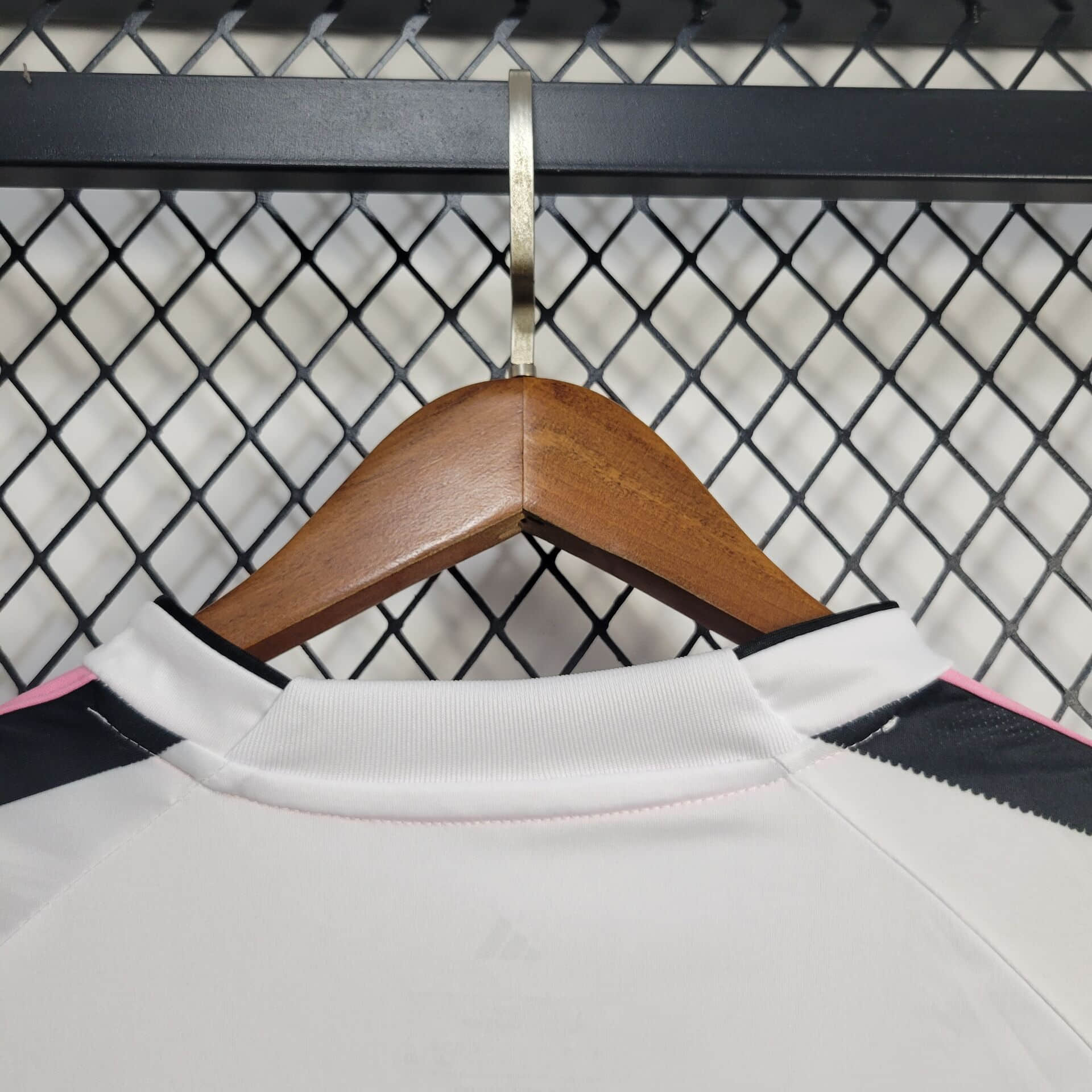 2025/2026 Juventuthts Home Football Shirt Custom