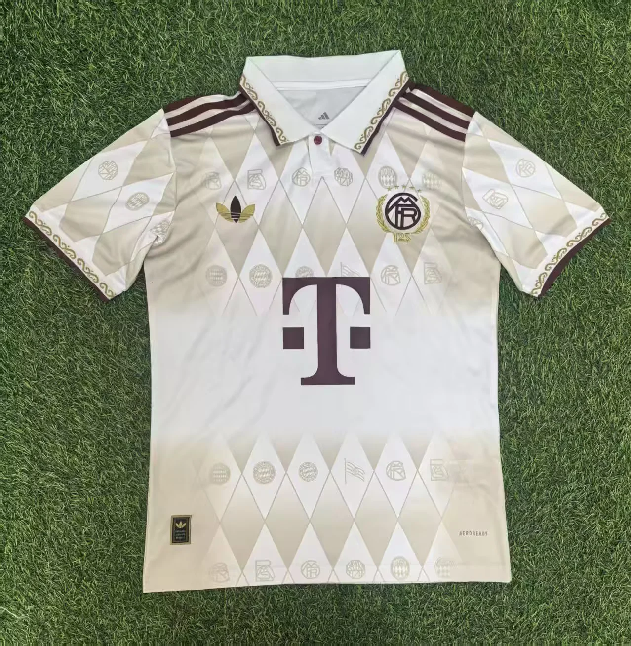 2025/2026 Bayerthtn Munchethtn Commemorative Edition Football Shirt Custom