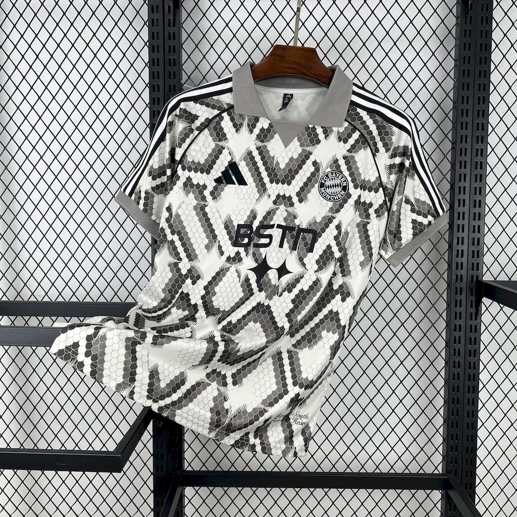 2025/2026 Bayerthtn Munchethtn Commemorative Edition Football Shirt Custom