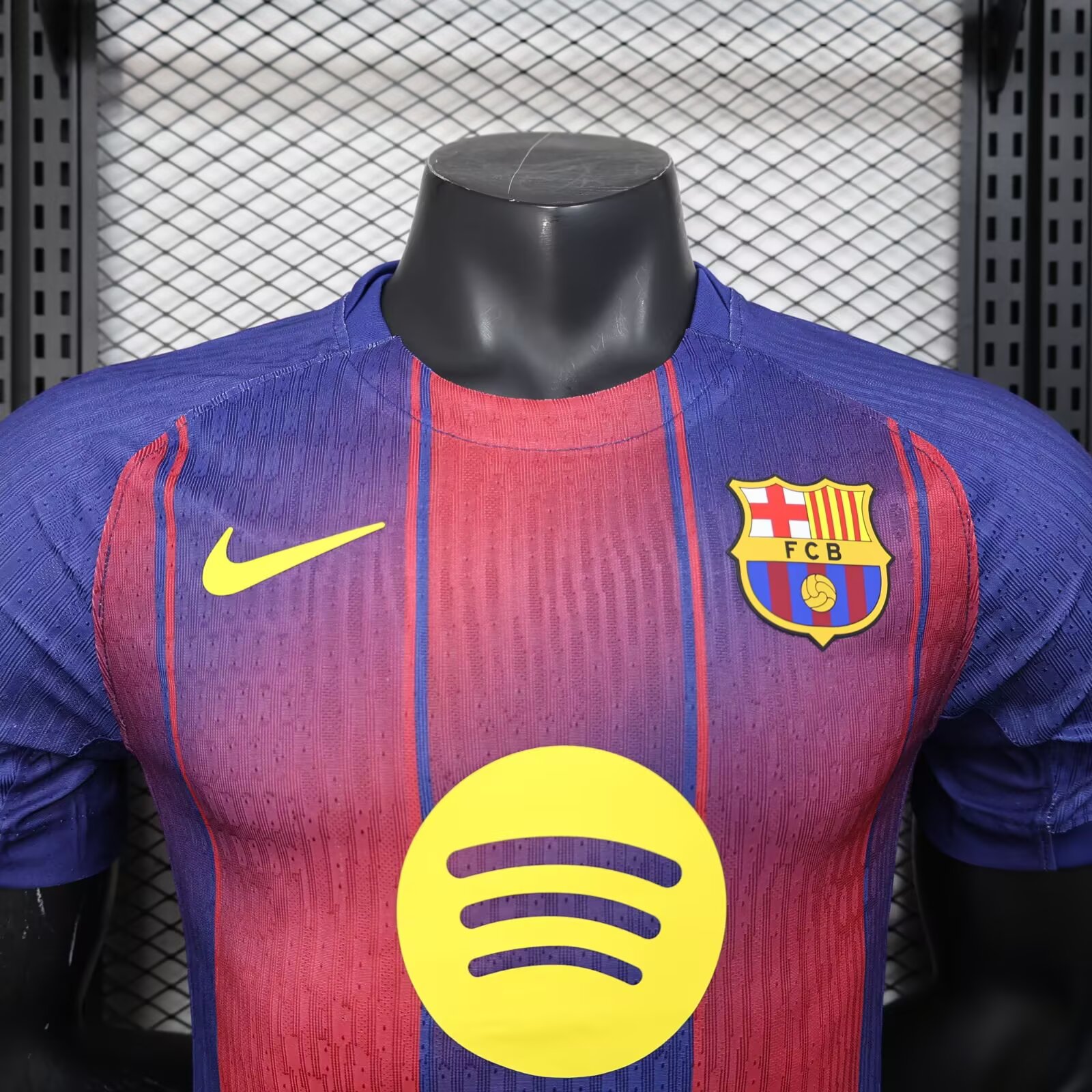 2025/2026 Player Version Barcelona Home Football Shirt 1:1 Thai Quality