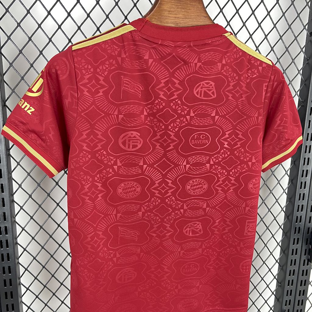 2025/2026 Bayerthtn Munchethtn 125th Anniversary Football Shirt Kids Size Custom