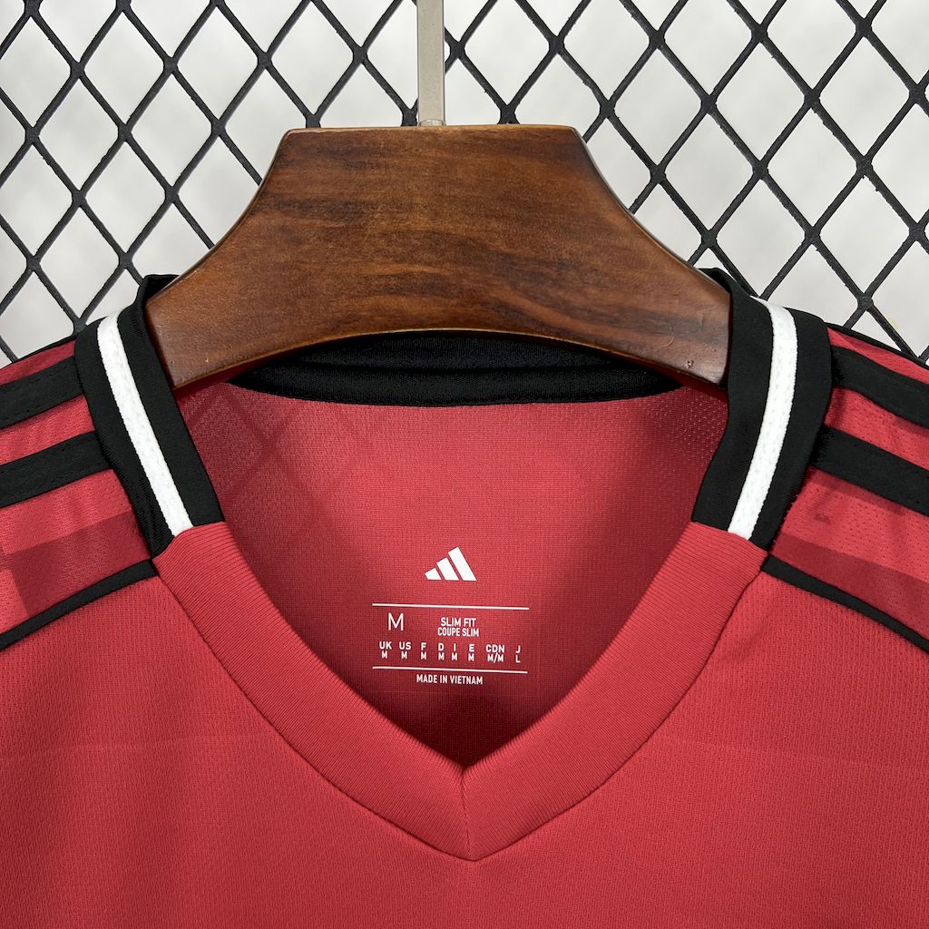 2025/2026 Manchethtster Unitethtd Home Football Shirt Custom