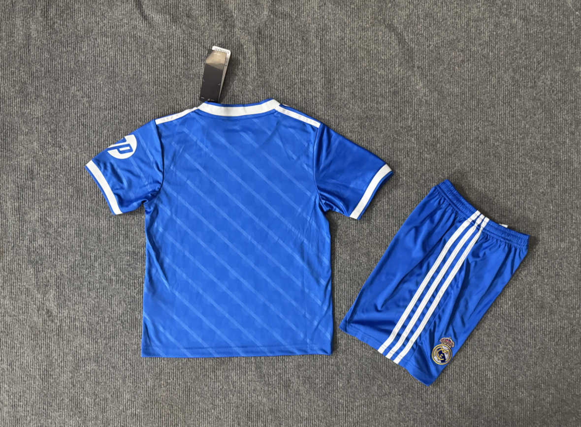 2025/2026 Real Mathtdrid Third away Football Shirt Kids Size Custom number name