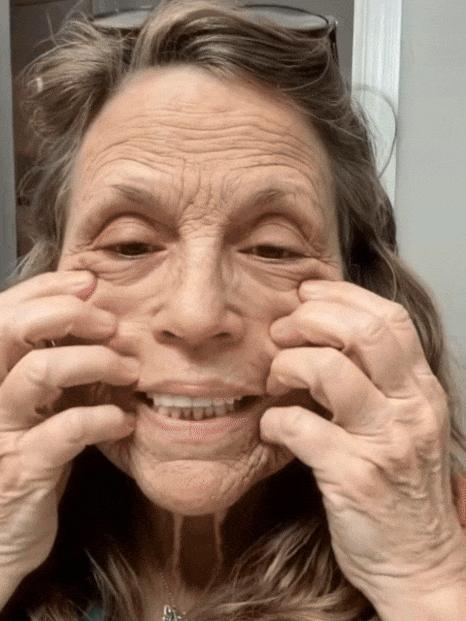 "Drink to Youth: Stem Cell Collagen Peptide Oral Drops"