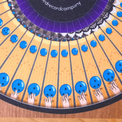 🔥 New Year Hot Sale 49% OFF🎶🌀 Animated Zoetrope Slipmat — 12″ Optical Illusion Turntable Mat💿👀