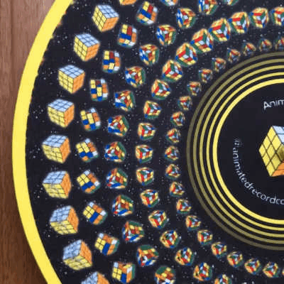 🔥 New Year Hot Sale 49% OFF🎶🌀 Animated Zoetrope Slipmat — 12″ Optical Illusion Turntable Mat💿👀