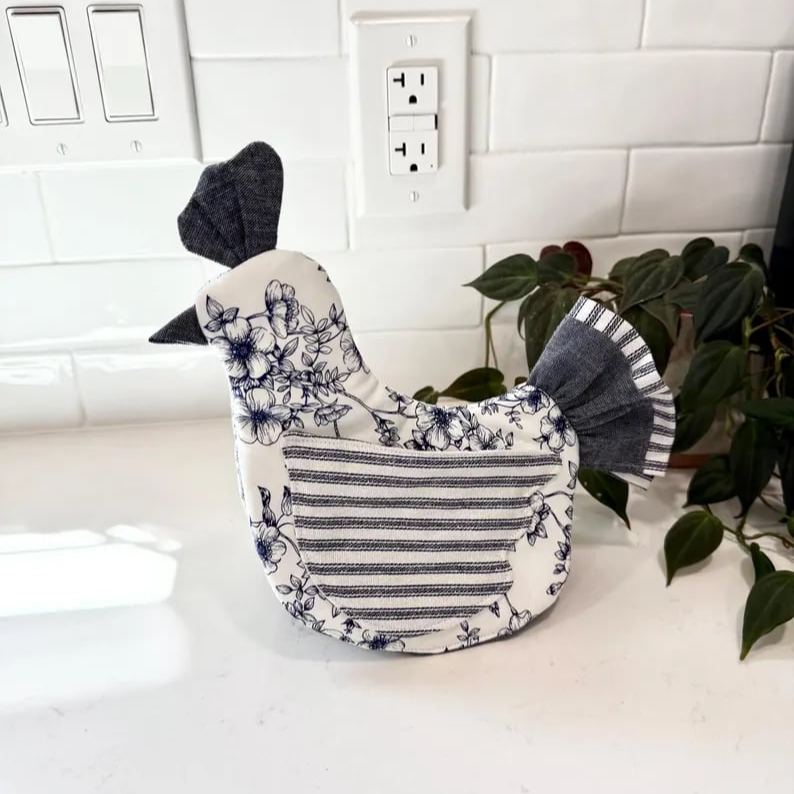 🐔 Handmade Chicken Oven Mitt & Pot Holder – Quilted Hen Hot Pad, Insulated & Heat Resistant, Farmhouse Kitchen Decor 🔥🏡