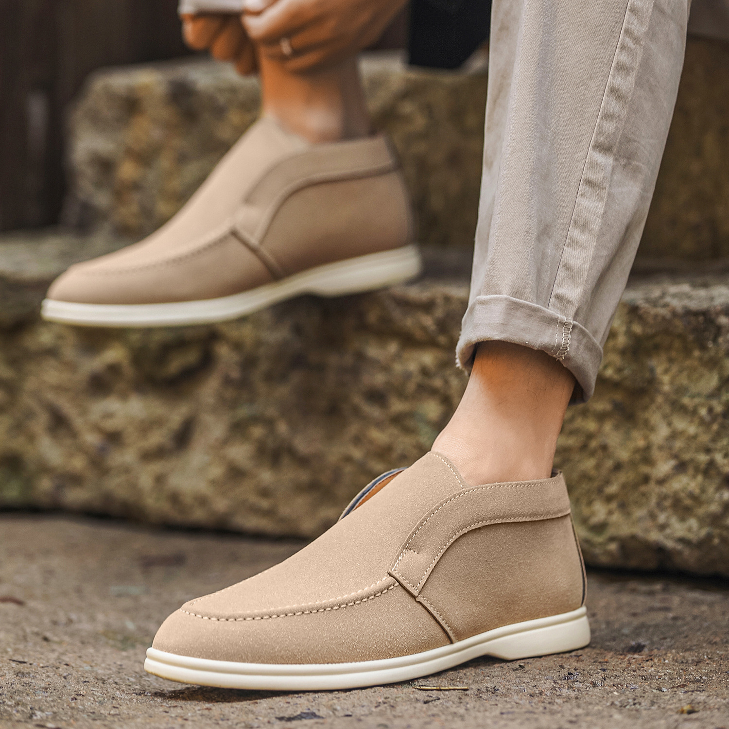 Men's Chukka Ankle Boots Slip-On Suede Shoes light and comfortable High Top Loafers