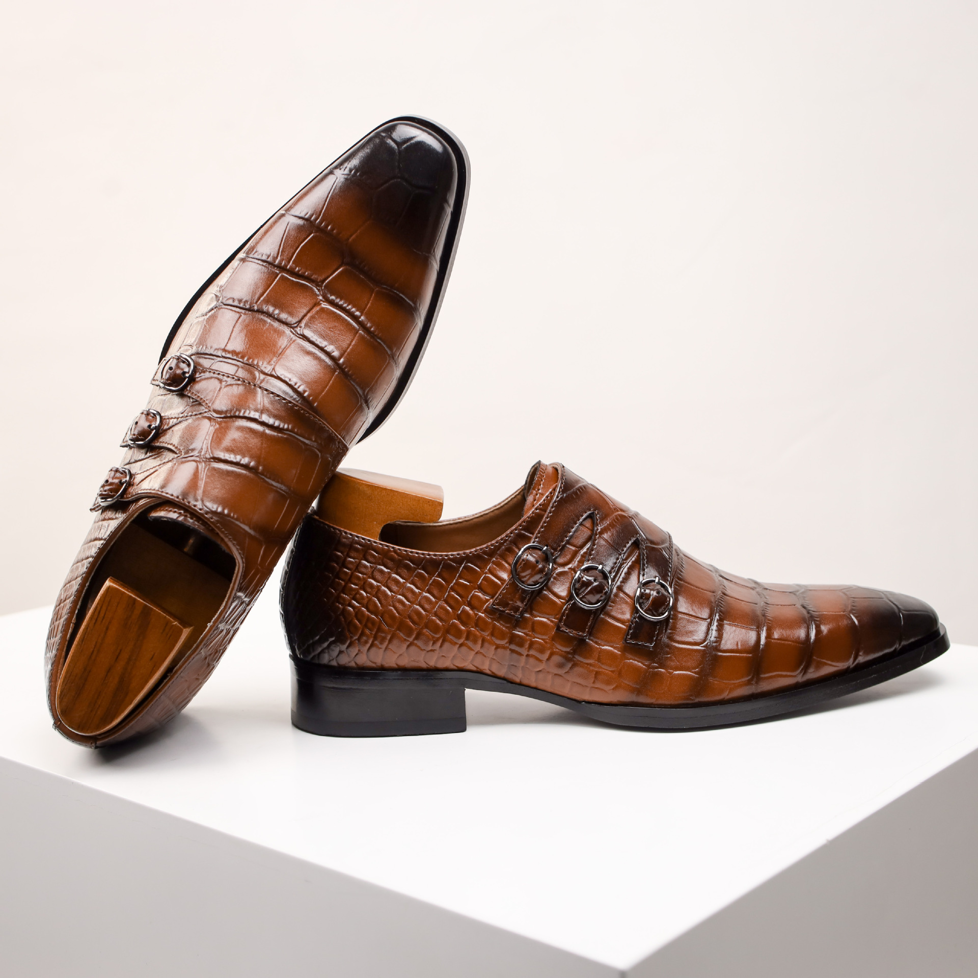 Men's Brogue Oxfords breathable leather Monk dress shoes for Weddings Business Office Prom