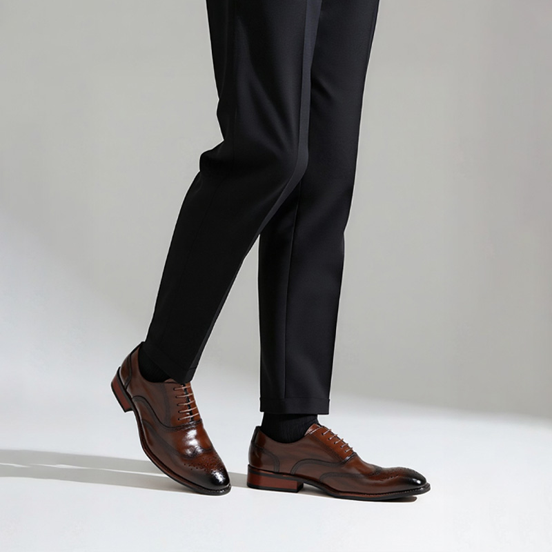 Men's British Derby Shoes – Pointed-Toe Leather Formal Shoes for Wedding Groom & Business Wear – Triple-Stitch Design
