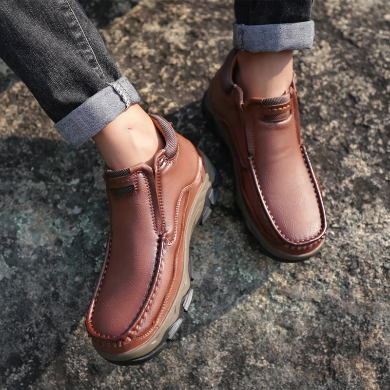 Men's Comfortable Leather Outdoor Shoes - Breathable Hiking Slip-Ons