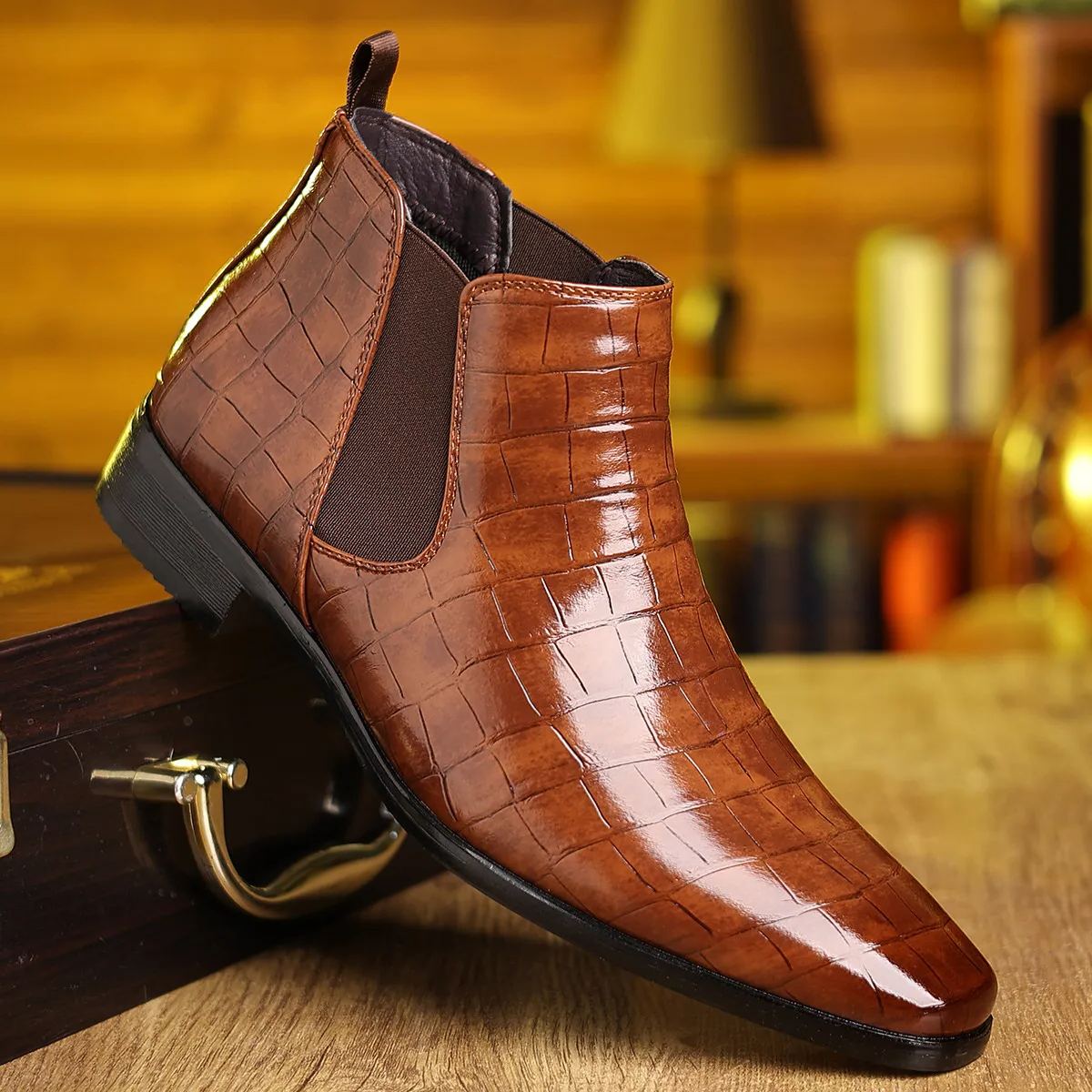 Men's Business Casual Crocodile Texture Leather Ankle Boots