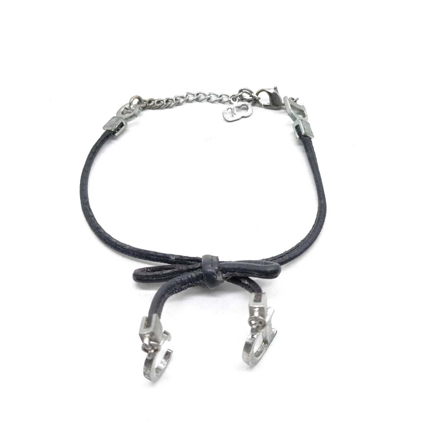 D Leather bow bracelet