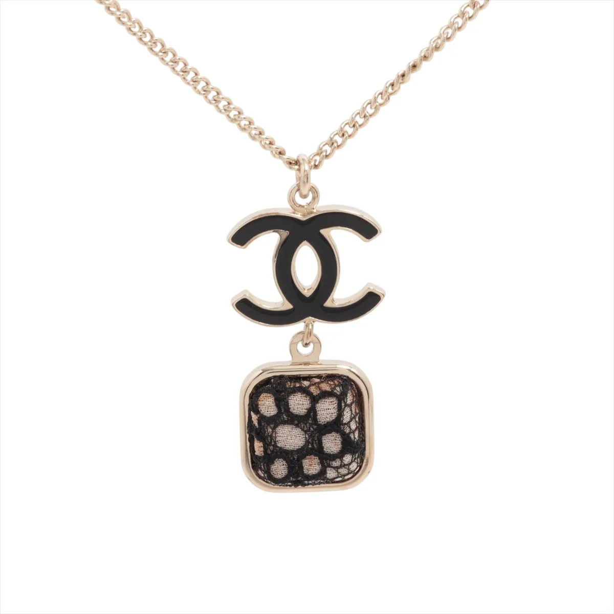 C Double C Lace Square Necklace