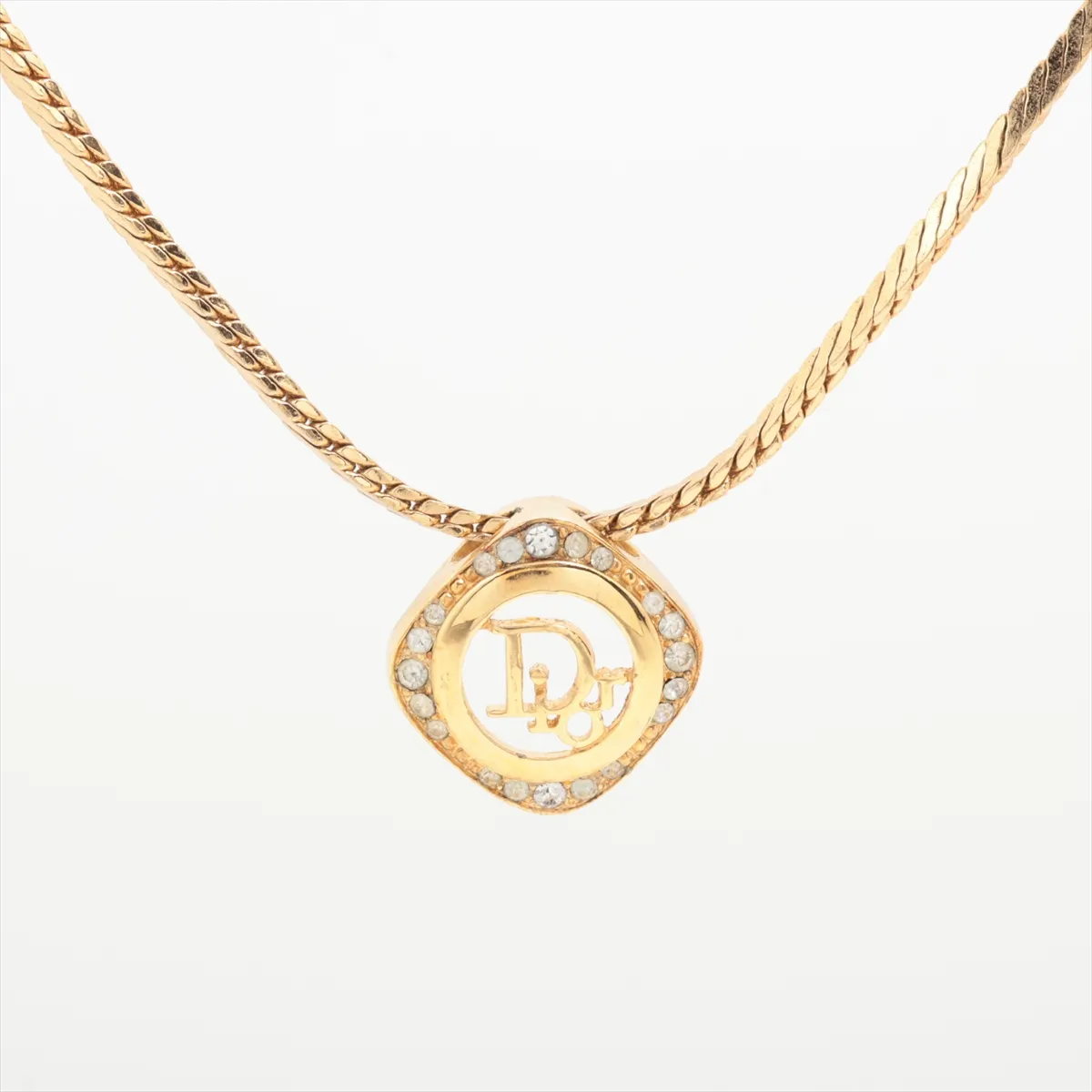 D Quadrilateral rhinestone necklace
