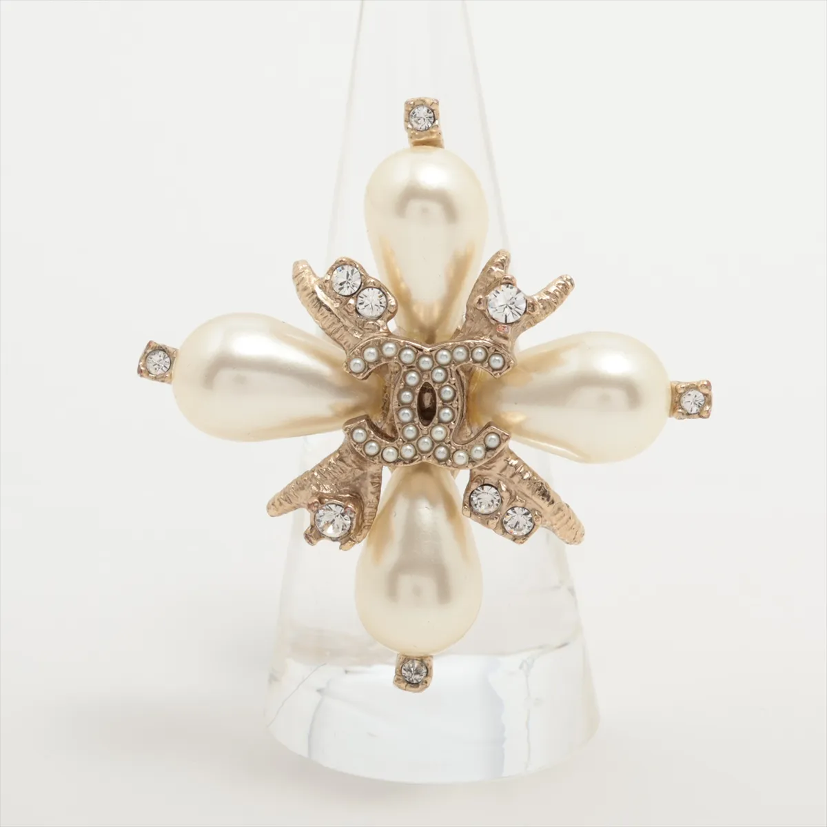 C Pearl Cross White Ring